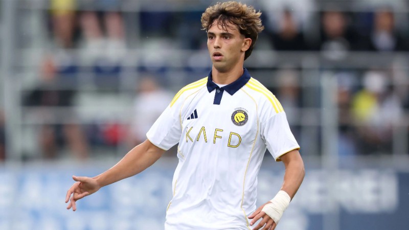 MU xem xét ký hợp đồng với Felix